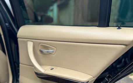 BMW 3 серия, 2005 год, 900 000 рублей, 13 фотография