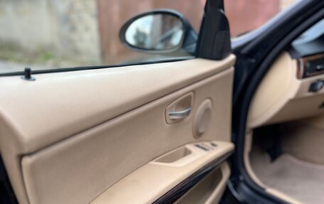 BMW 3 серия, 2005 год, 900 000 рублей, 19 фотография