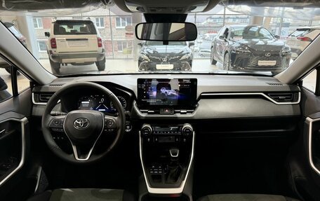 Toyota RAV4, 2025 год, 4 500 000 рублей, 8 фотография