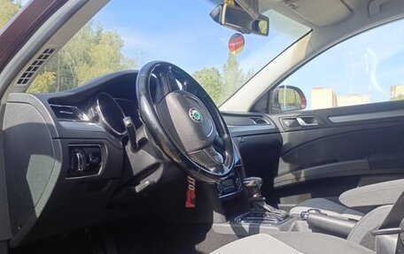 Skoda Superb III рестайлинг, 2008 год, 730 000 рублей, 17 фотография