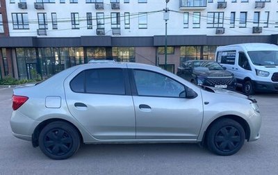 Renault Logan II, 2015 год, 600 000 рублей, 1 фотография