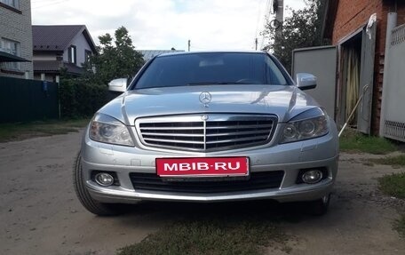 Mercedes-Benz C-Класс, 2007 год, 890 000 рублей, 1 фотография