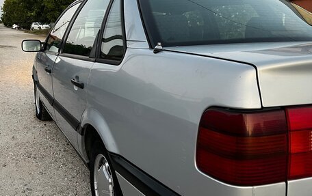 Volkswagen Passat B4, 1995 год, 269 000 рублей, 3 фотография