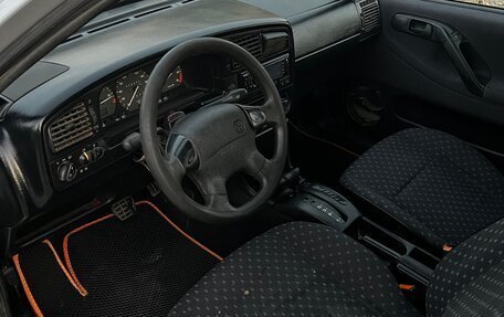 Volkswagen Passat B4, 1995 год, 269 000 рублей, 12 фотография