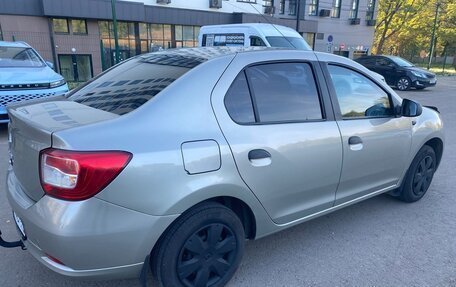 Renault Logan II, 2015 год, 600 000 рублей, 4 фотография