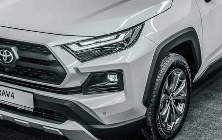 Toyota RAV4, 2025 год, 4 200 000 рублей, 3 фотография