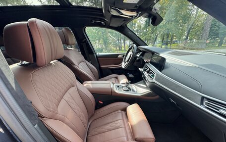 BMW X7, 2021 год, 10 500 000 рублей, 8 фотография