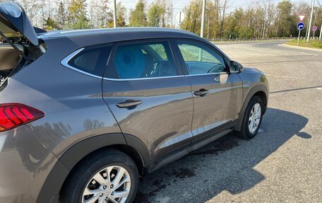 Hyundai Tucson III, 2019 год, 2 200 000 рублей, 14 фотография