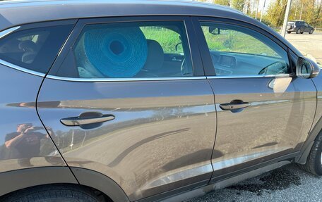 Hyundai Tucson III, 2019 год, 2 200 000 рублей, 15 фотография