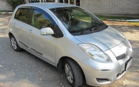 Toyota Vitz, 2008 год, 800 000 рублей, 2 фотография