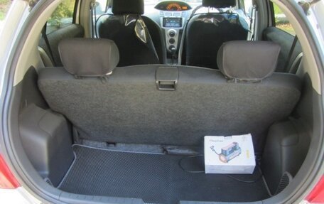 Toyota Vitz, 2008 год, 800 000 рублей, 11 фотография