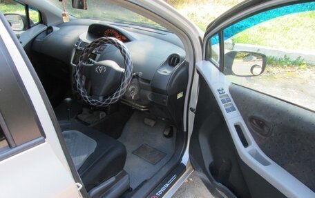Toyota Vitz, 2008 год, 800 000 рублей, 13 фотография