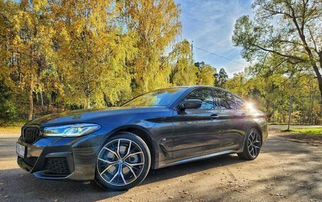 BMW 5 серия, 2020 год, 3 670 000 рублей, 8 фотография