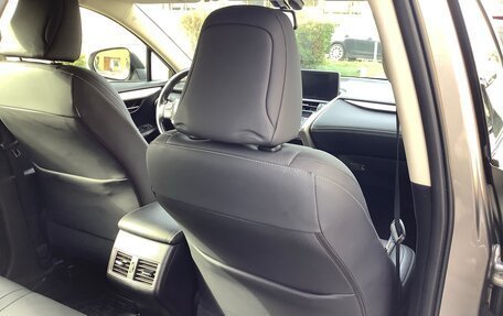 Lexus NX I, 2019 год, 3 300 000 рублей, 13 фотография