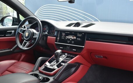Porsche Cayenne III, 2021 год, 9 950 000 рублей, 14 фотография