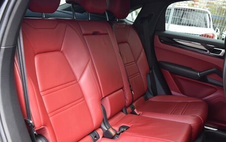 Porsche Cayenne III, 2021 год, 9 950 000 рублей, 16 фотография