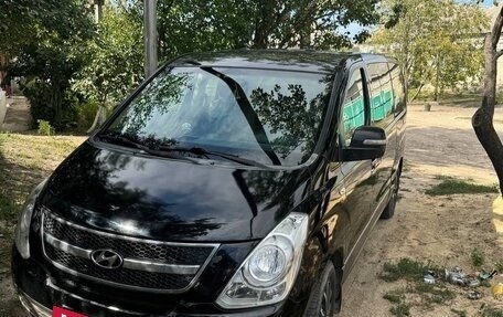 Hyundai Grand Starex Grand Starex I рестайлинг 2, 2010 год, 1 680 000 рублей, 7 фотография