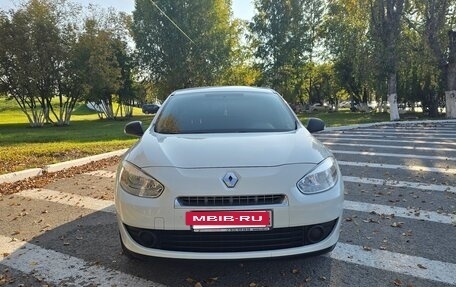 Renault Fluence I, 2012 год, 780 000 рублей, 2 фотография