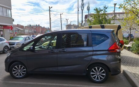 Honda Freed II, 2019 год, 1 850 000 рублей, 2 фотография