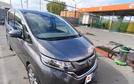 Honda Freed II, 2019 год, 1 850 000 рублей, 14 фотография