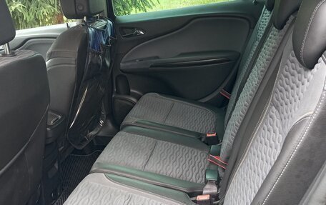 Opel Zafira C рестайлинг, 2013 год, 1 100 000 рублей, 23 фотография