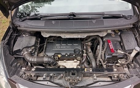 Opel Zafira C рестайлинг, 2013 год, 1 100 000 рублей, 15 фотография