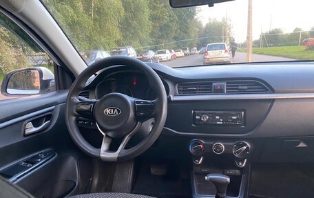 KIA Rio IV, 2018 год, 420 000 рублей, 6 фотография