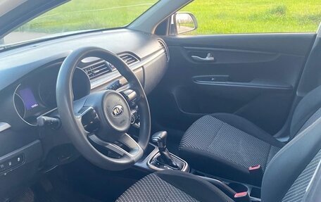 KIA Rio IV, 2018 год, 420 000 рублей, 5 фотография
