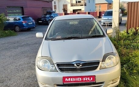 Toyota Corolla, 2003 год, 575 000 рублей, 3 фотография