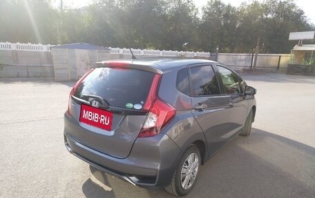 Honda Fit III, 2019 год, 1 310 000 рублей, 6 фотография