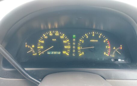 Toyota Ipsum II, 2000 год, 550 000 рублей, 22 фотография