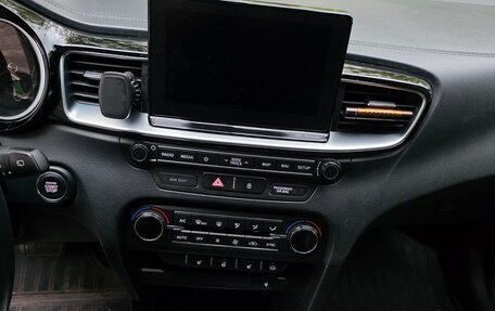 KIA cee'd III, 2018 год, 1 800 000 рублей, 12 фотография