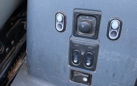 ЛуАЗ Patriot, 2012 год, 950 000 рублей, 15 фотография