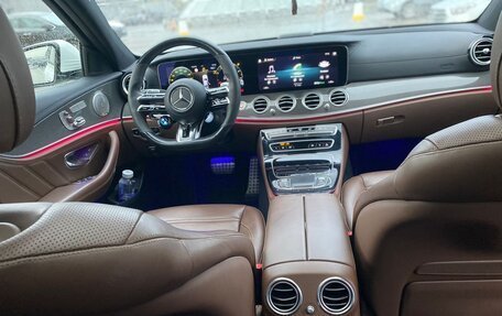 Mercedes-Benz E-Класс AMG, 2021 год, 6 800 000 рублей, 13 фотография