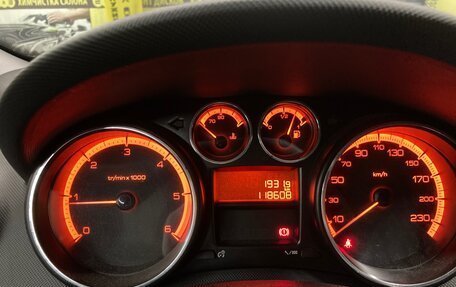 Peugeot 408 I рестайлинг, 2016 год, 870 000 рублей, 10 фотография
