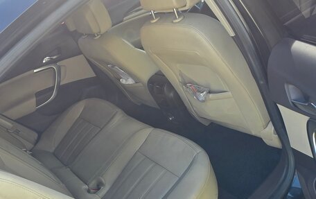 Opel Insignia II рестайлинг, 2010 год, 850 000 рублей, 8 фотография