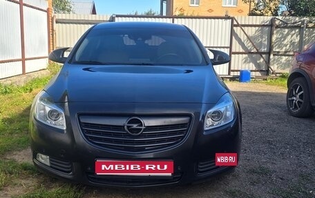 Opel Insignia II рестайлинг, 2010 год, 850 000 рублей, 2 фотография