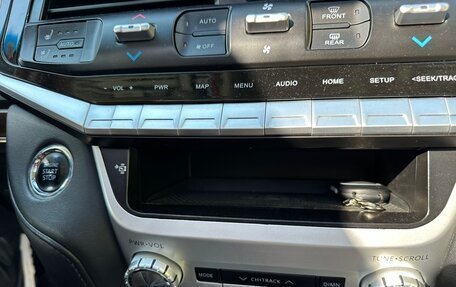 Toyota Land Cruiser 200, 2015 год, 4 700 000 рублей, 4 фотография