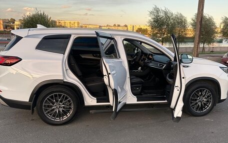 Chery Tiggo 8 Pro, 2021 год, 1 990 000 рублей, 3 фотография