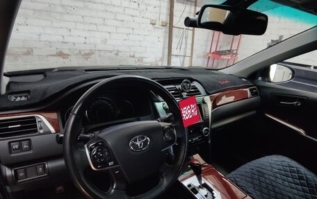 Toyota Camry, 2014 год, 2 400 000 рублей, 13 фотография