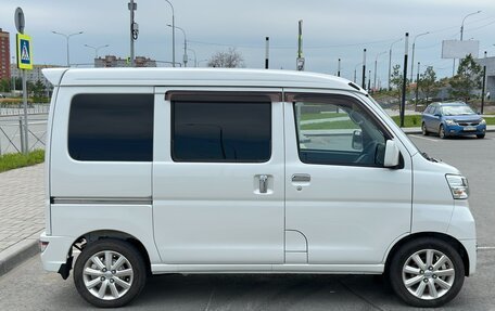 Toyota Pixis Van I, 2018 год, 1 100 000 рублей, 13 фотография
