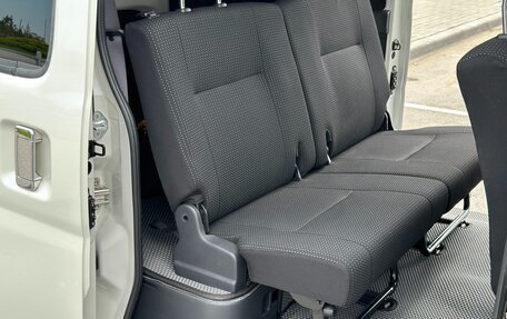 Toyota Pixis Van I, 2018 год, 1 100 000 рублей, 31 фотография