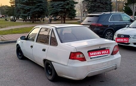 Daewoo Nexia I рестайлинг, 2010 год, 125 000 рублей, 4 фотография