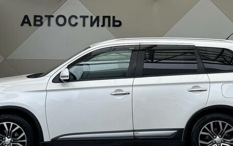 Mitsubishi Outlander III рестайлинг 3, 2015 год, 1 599 000 рублей, 5 фотография