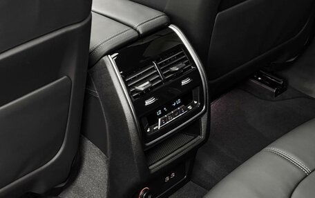 BMW X5 M, 2025 год, 21 970 000 рублей, 25 фотография