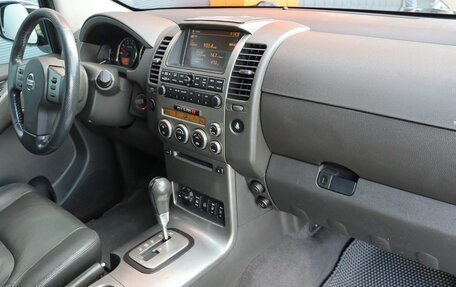 Nissan Pathfinder, 2006 год, 1 299 000 рублей, 12 фотография
