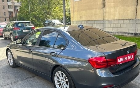 BMW 3 серия, 2018 год, 2 100 000 рублей, 18 фотография