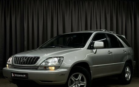 Lexus RX IV рестайлинг, 2001 год, 749 777 рублей, 1 фотография