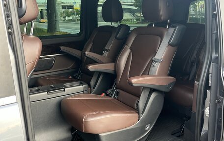 Mercedes-Benz V-Класс, 2015 год, 4 500 000 рублей, 8 фотография