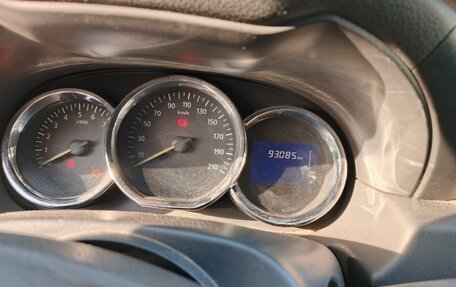 Renault Duster I рестайлинг, 2017 год, 1 340 000 рублей, 11 фотография